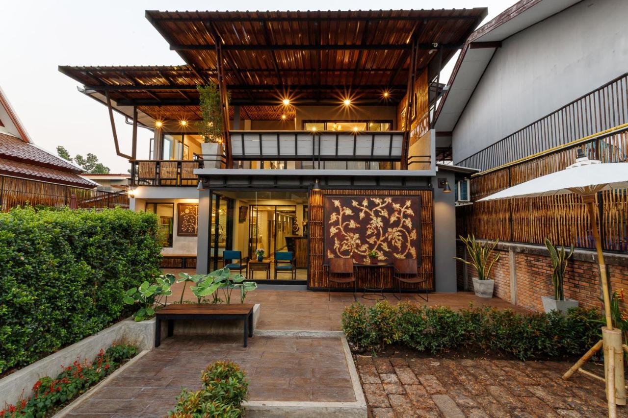 צ'יאנג מאי Hostel One Art And Gallery מראה חיצוני תמונה
