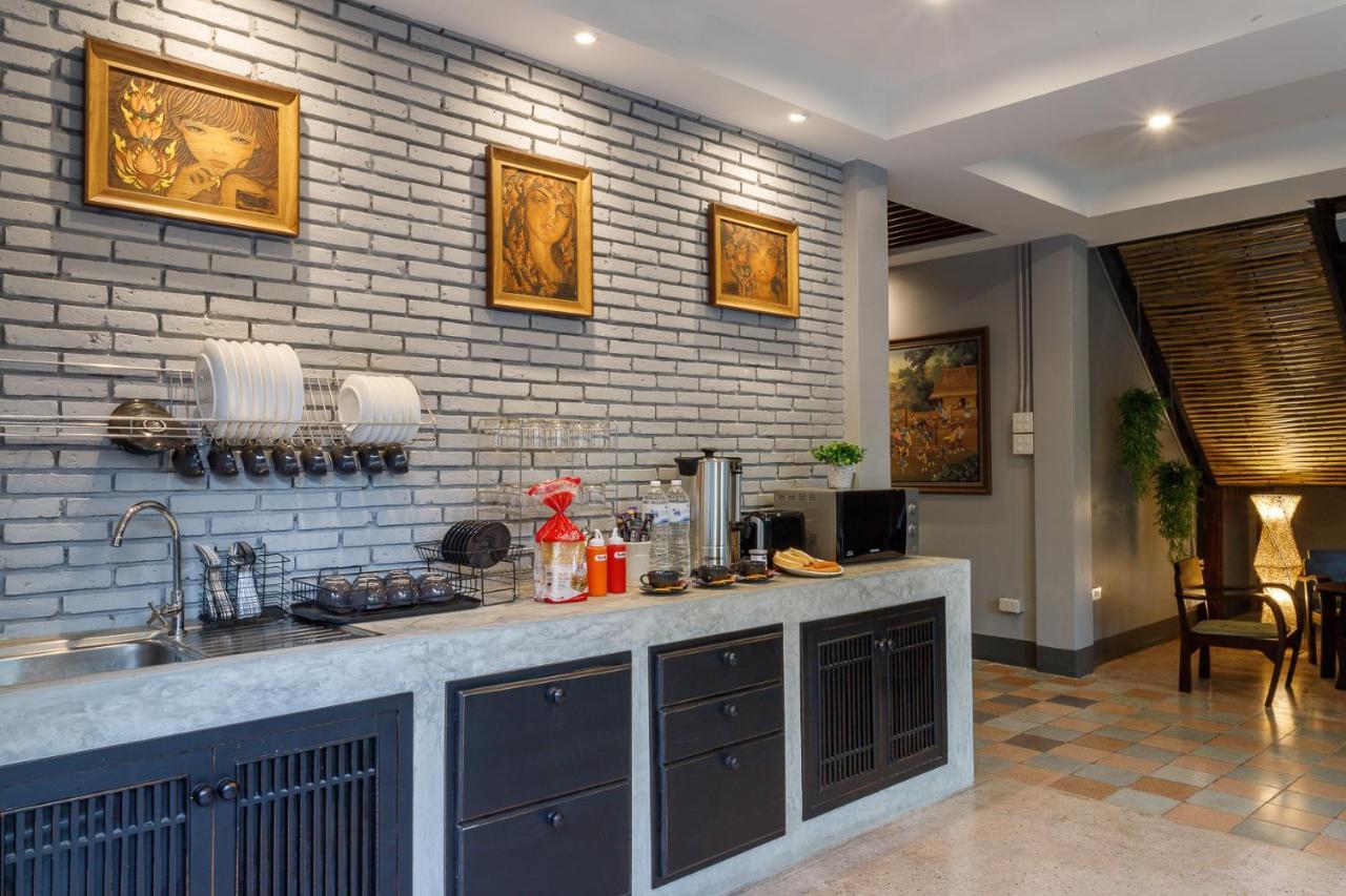 צ'יאנג מאי Hostel One Art And Gallery מראה חיצוני תמונה