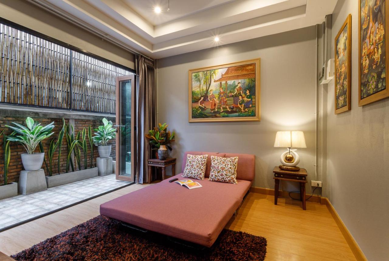 צ'יאנג מאי Hostel One Art And Gallery מראה חיצוני תמונה