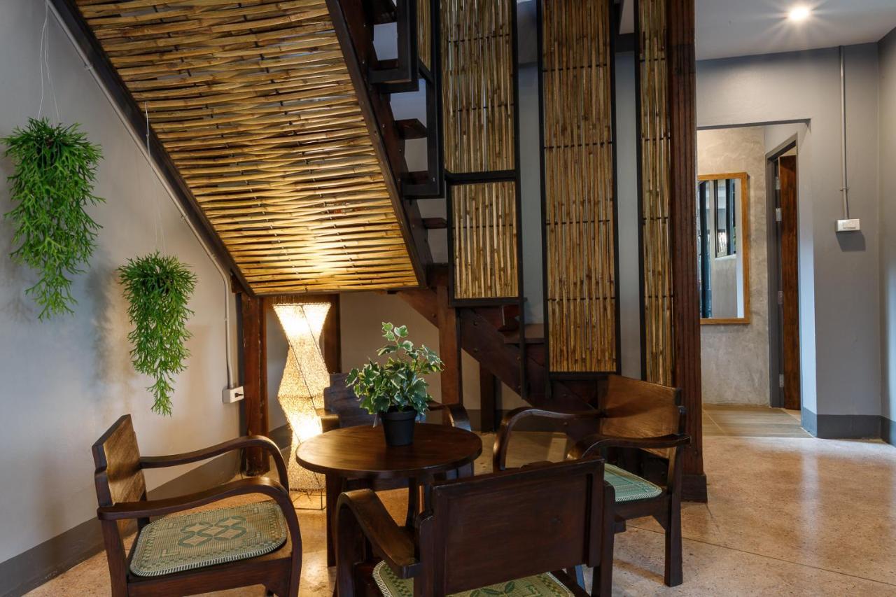 צ'יאנג מאי Hostel One Art And Gallery מראה חיצוני תמונה