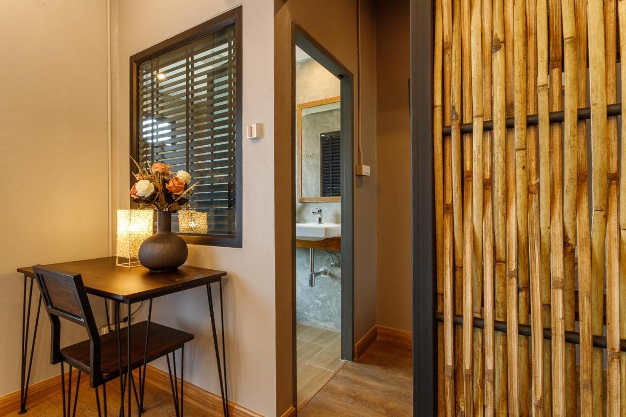 צ'יאנג מאי Hostel One Art And Gallery מראה חיצוני תמונה